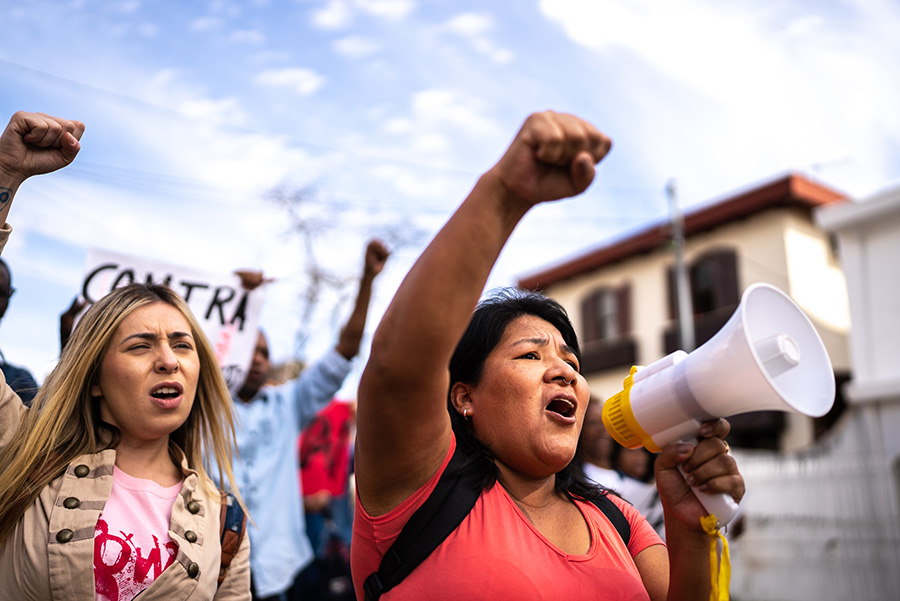 Conflictos Laborales y Acción Diferida